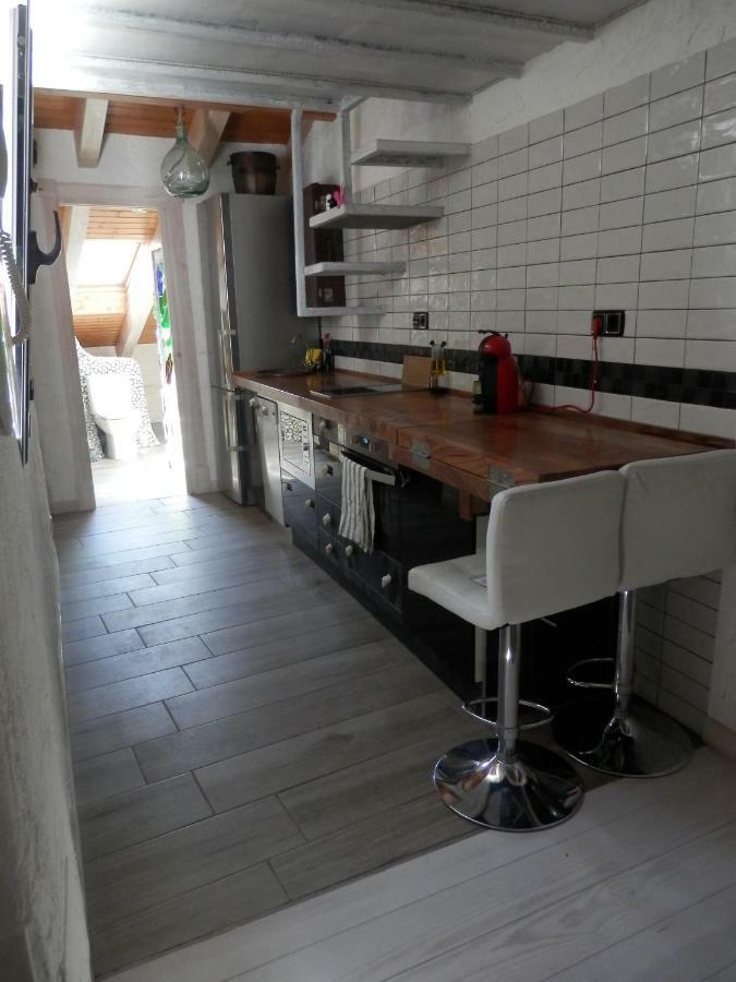 Apartamento Buhardilla Casco Historico Burgo Exterior foto